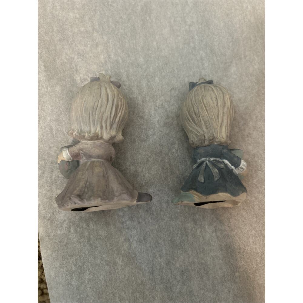2 VINTAGE GIRL FIGURINES JAPAN Sitting Water Pitcher Hand Painted Ceramic - Picture 7 of 8